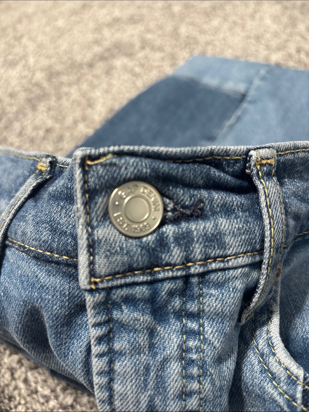 NWT Gap Denim 70’s Flare High Rise Patchwork Jeans 26/2P - Picture 9 of 9